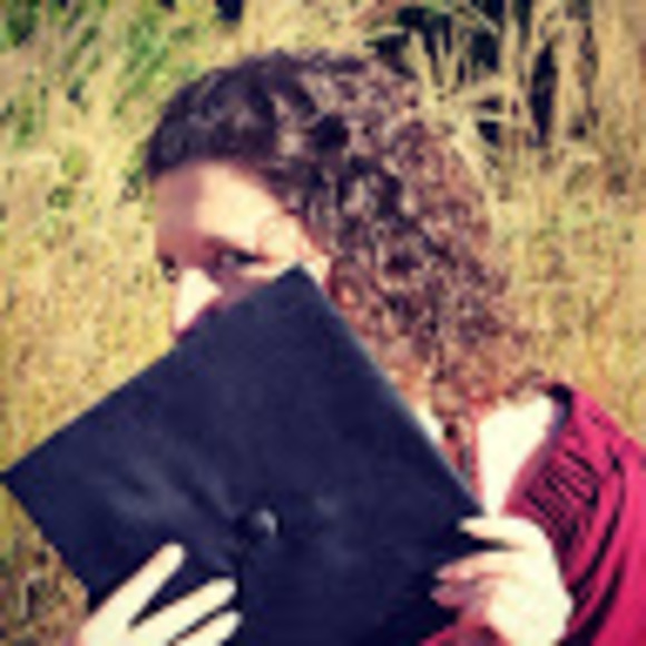 Meet your Posher, Caitlyn - Picture 1 of 1